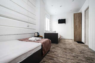 Гостевой дом Берёзка Иркутск Улучшенный семейный номер-2