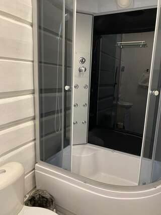 Гостевой дом Берёзка Иркутск Улучшенный семейный номер-3