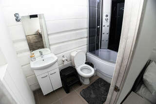 Гостевой дом Берёзка Иркутск Улучшенный семейный номер-6