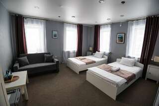 Гостевой дом Берёзка Иркутск Семейный номер Делюкс-2